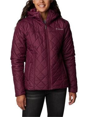 Columbia Women's Quilted Burgandy Hooded Jacket - Small